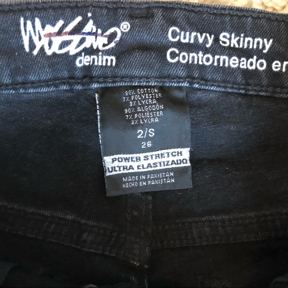 NEW Mossimo Curvy Skinny Black Stretch Jeans! - Picture 4 of 7